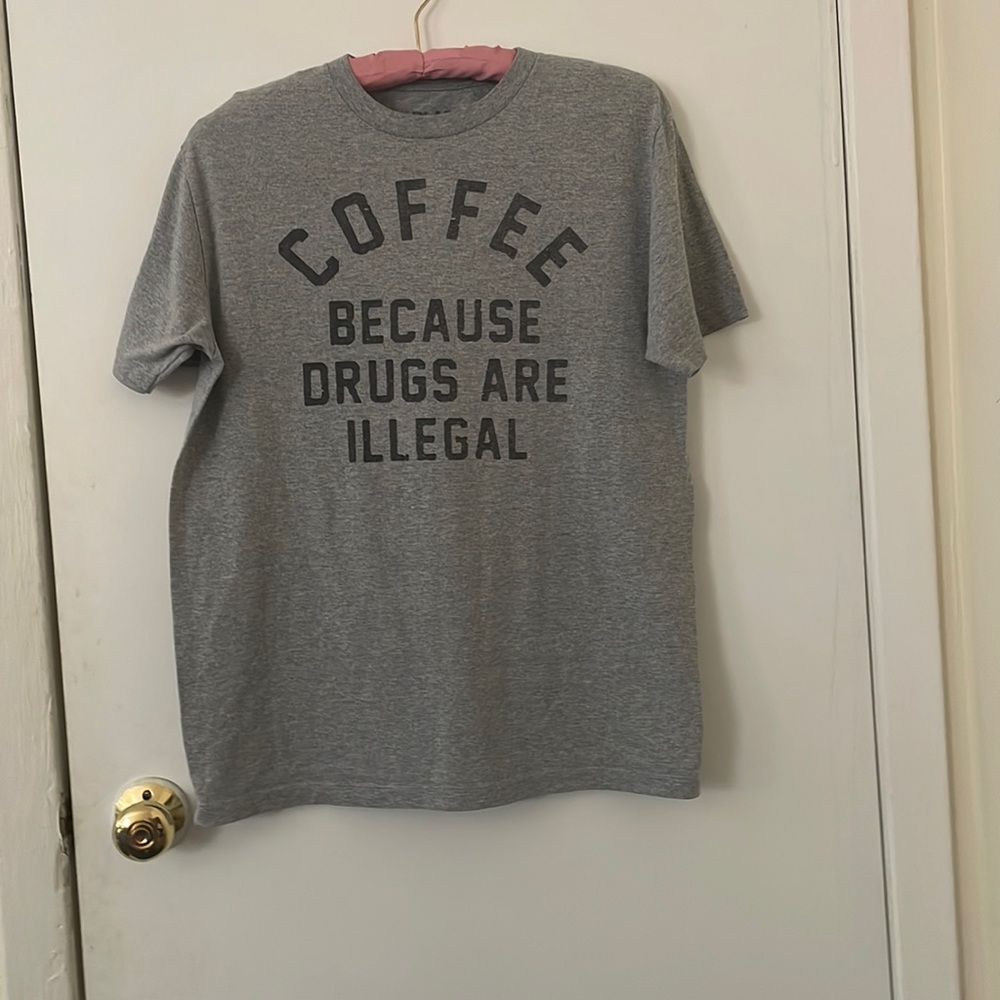 Mens tshirt size medium